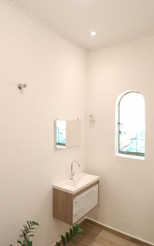 Casa para alugar com 90m², 3 quartos e sem vagaBanheiro