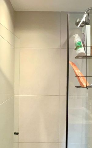 Studio à venda com 34m², 1 quarto e 1 vaga Studio à venda com 34m², 1 quarto e 1 vagaBanheiro