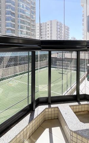 Apartamento à venda com 210m², 4 quartos e 4 vagas Apartamento à venda com 210m², 4 quartos e 4 vagasSacada - Suíte 4