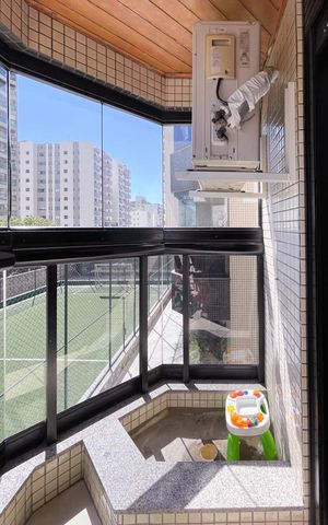 Apartamento à venda com 210m², 4 quartos e 4 vagas Apartamento à venda com 210m², 4 quartos e 4 vagasSacada - Suíte 4
