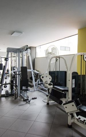 Apartamento à venda com 210m², 4 quartos e 4 vagas Apartamento à venda com 210m², 4 quartos e 4 vagasÁrea comum - Academia