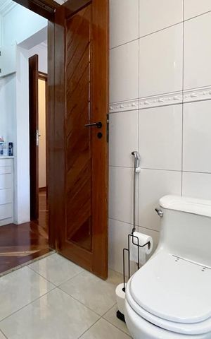 Apartamento à venda com 210m², 4 quartos e 4 vagas Apartamento à venda com 210m², 4 quartos e 4 vagasBanheiro - Suíte 2