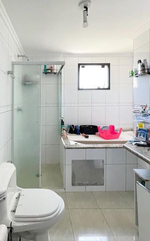 Apartamento à venda com 210m², 4 quartos e 4 vagas Apartamento à venda com 210m², 4 quartos e 4 vagasBanheiro - Suíte 2