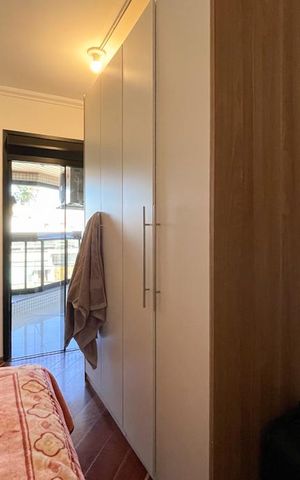 Apartamento à venda com 210m², 4 quartos e 4 vagas Apartamento à venda com 210m², 4 quartos e 4 vagasSuíte 1