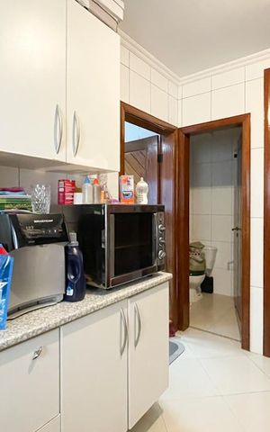 Apartamento à venda com 210m², 4 quartos e 4 vagas Apartamento à venda com 210m², 4 quartos e 4 vagasÁrea de Serviço