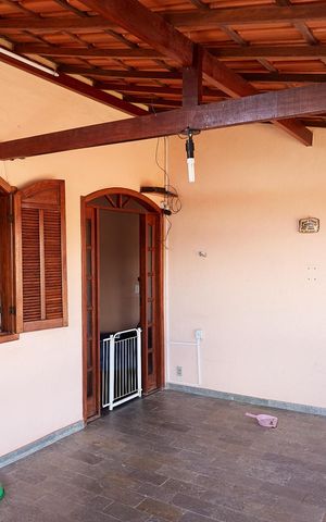 Casa à venda com 360m², 3 quartos e 4 vagas Casa à venda com 360m², 3 quartos e 4 vagasVista da Varanda Quarto
