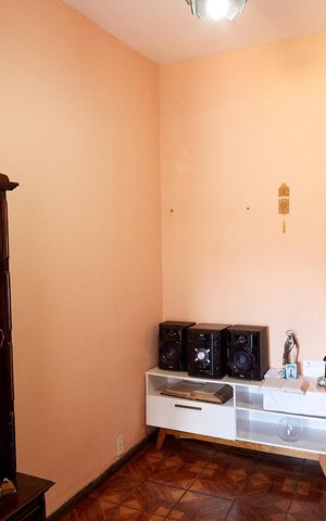 Casa à venda com 360m², 3 quartos e 4 vagas Casa à venda com 360m², 3 quartos e 4 vagasQuarto
