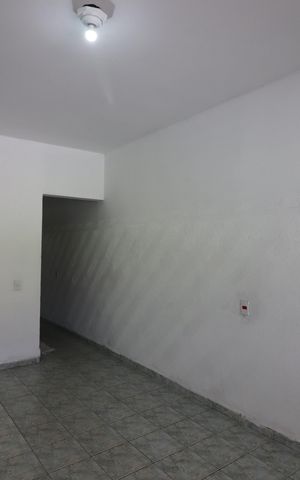 Casa para alugar com 171m², 3 quartos e 2 vagasSala 