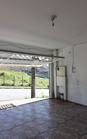 Casa para alugar com 171m², 3 quartos e 2 vagasGaragem