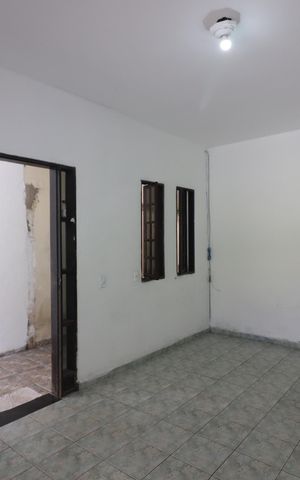 Casa para alugar com 171m², 3 quartos e 2 vagasSala 