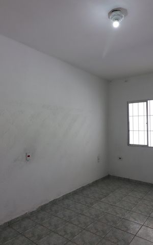 Casa para alugar com 171m², 3 quartos e 2 vagasSala 