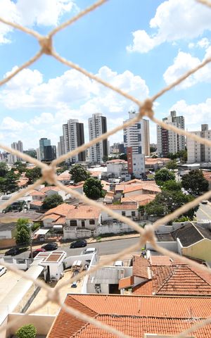 Apartamento à venda com 67m², 2 quartos e 2 vagasÁrea de Serviço - Vista