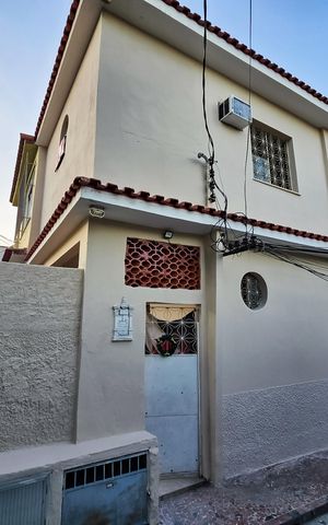 Casa de condomínio à venda com 100m², 3 quartos e sem vaga Casa de condomínio à venda com 100m², 3 quartos e sem vagaFachada da Casa