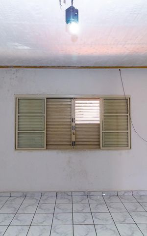 Casa à venda com 319m², 3 quartos e 4 vagas Casa à venda com 319m², 3 quartos e 4 vagasQuarto 1