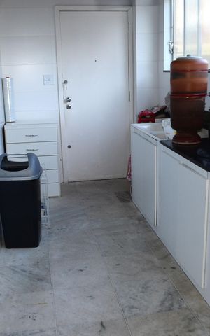 Apartamento à venda com 283m², 4 quartos e 2 vagasÁrea de Serviço