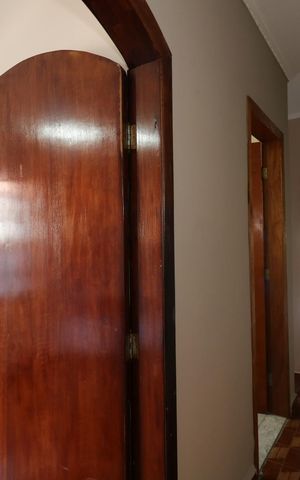 Casa à venda com 185m², 3 quartos e 2 vagasCorredor piso superior