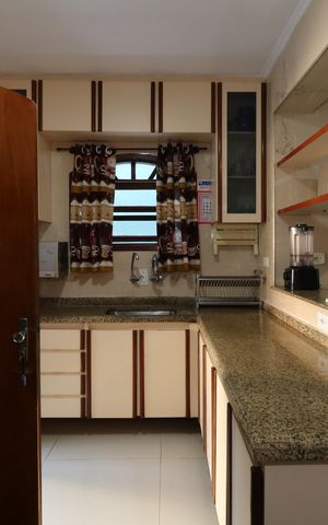 Casa à venda com 185m², 3 quartos e 2 vagasCozinha