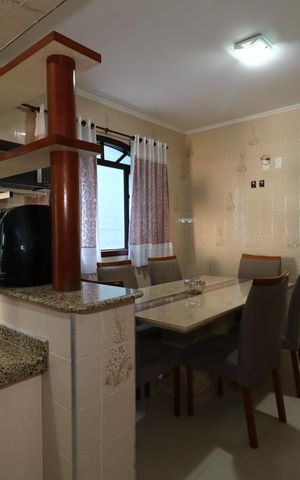 Casa à venda com 185m², 3 quartos e 2 vagasCozinha
