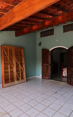 Casa à venda com 185m², 3 quartos e 2 vagasQuarto 3