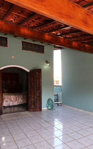 Casa à venda com 185m², 3 quartos e 2 vagasQuarto 3
