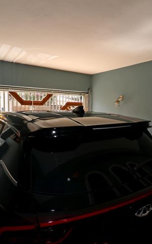 Casa à venda com 185m², 3 quartos e 2 vagasGaragem