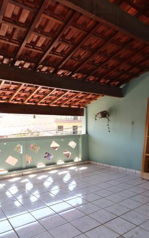 Casa à venda com 185m², 3 quartos e 2 vagasQuarto 3