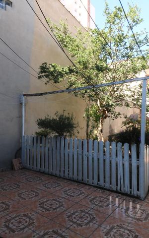 Casa à venda com 185m², 3 quartos e 2 vagasQuintal