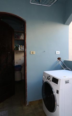 Casa à venda com 185m², 3 quartos e 2 vagasÁrea de Serviço