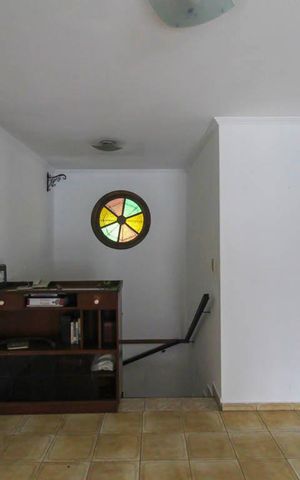 Casa à venda com 200m², 4 quartos e 3 vagasSala