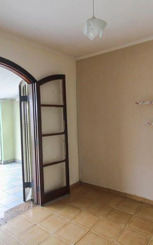 Casa à venda com 200m², 4 quartos e 3 vagasQuarto 2