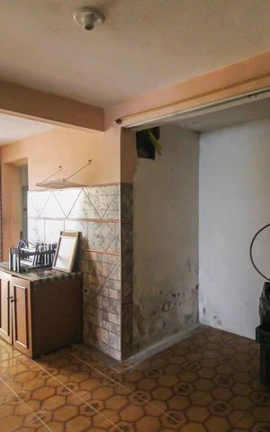 Casa à venda com 200m², 4 quartos e 3 vagasSuite