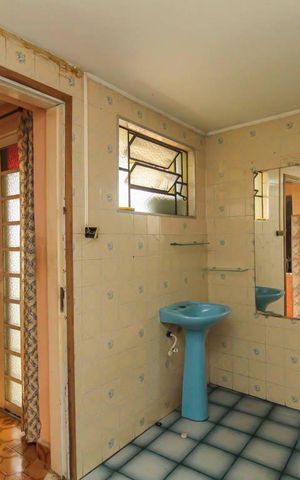 Casa à venda com 200m², 4 quartos e 3 vagasBanheiro da Suíte