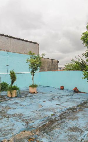 Casa à venda com 200m², 4 quartos e 3 vagasQuintal