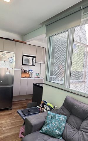 Apartamento à venda com 96m², 2 quartos e 1 vaga Apartamento à venda com 96m², 2 quartos e 1 vagaSala