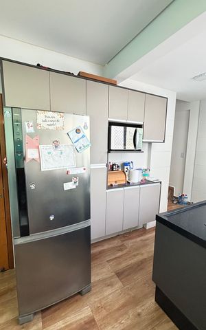 Apartamento à venda com 96m², 2 quartos e 1 vaga Apartamento à venda com 96m², 2 quartos e 1 vagaCozinha
