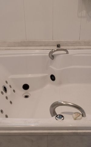Apartamento à venda com 440m², 4 quartos e 5 vagasBanheiro da Suíte 4