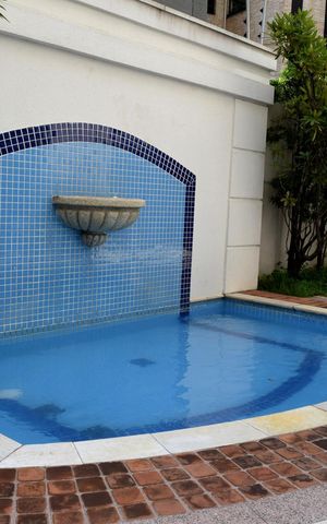 Apartamento à venda com 440m², 4 quartos e 5 vagasDeck