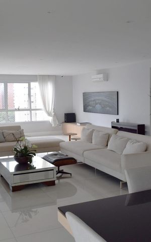 Apartamento à venda com 440m², 4 quartos e 5 vagasSala