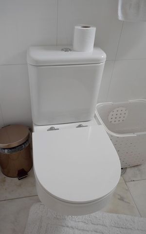 Apartamento à venda com 440m², 4 quartos e 5 vagasBanheiro da Suíte 2