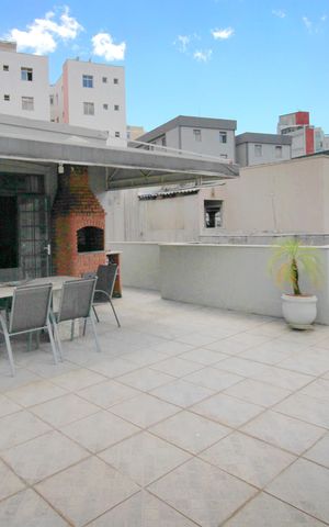 Apartamento à venda com 320m², 4 quartos e 2 vagasVaranda Cobertura