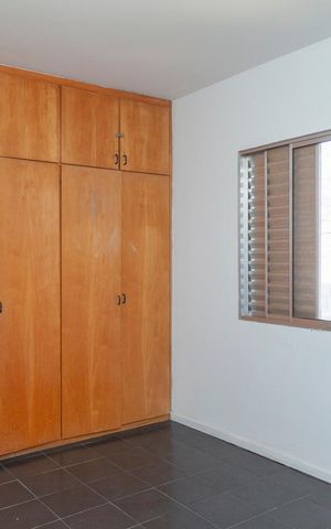 Casa à venda com 252m², 3 quartos e 4 vagasQuarto 2