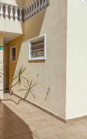 Casa à venda com 252m², 3 quartos e 4 vagasQuintal