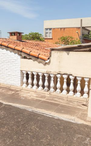 Casa à venda com 252m², 3 quartos e 4 vagasVaranda