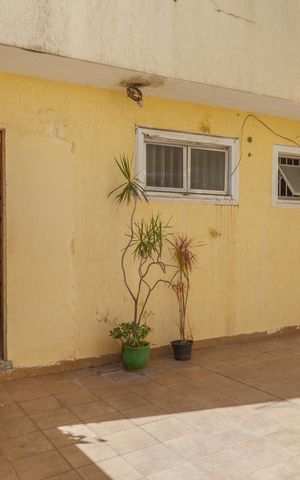 Casa à venda com 252m², 3 quartos e 4 vagasQuintal
