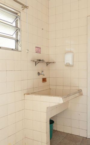 Casa à venda com 252m², 3 quartos e 4 vagasÁrea de Serviço