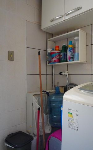 Apartamento à venda com 48m², 2 quartos e 1 vagaCozinha e Área de Serviço