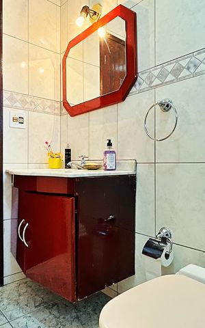 Casa para alugar com 138m², 2 quartos e 2 vagas Casa para alugar com 138m², 2 quartos e 2 vagasBanheiro 1