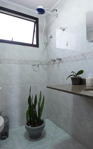 Apartamento para alugar com 118m², 3 quartos e 2 vagasBanheiro social