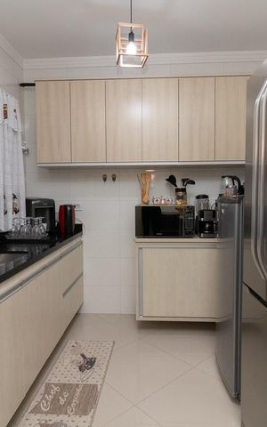 Casa à venda com 90m², 2 quartos e 2 vagasCozinha