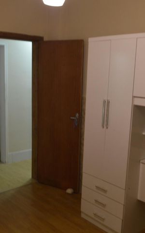 Casa à venda com 158m², 4 quartos e 1 vaga Casa à venda com 158m², 4 quartos e 1 vagaQuarto 2- Casa 1